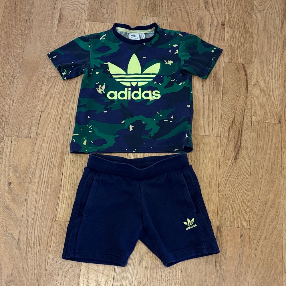 Boys Adidas Set Size 4T